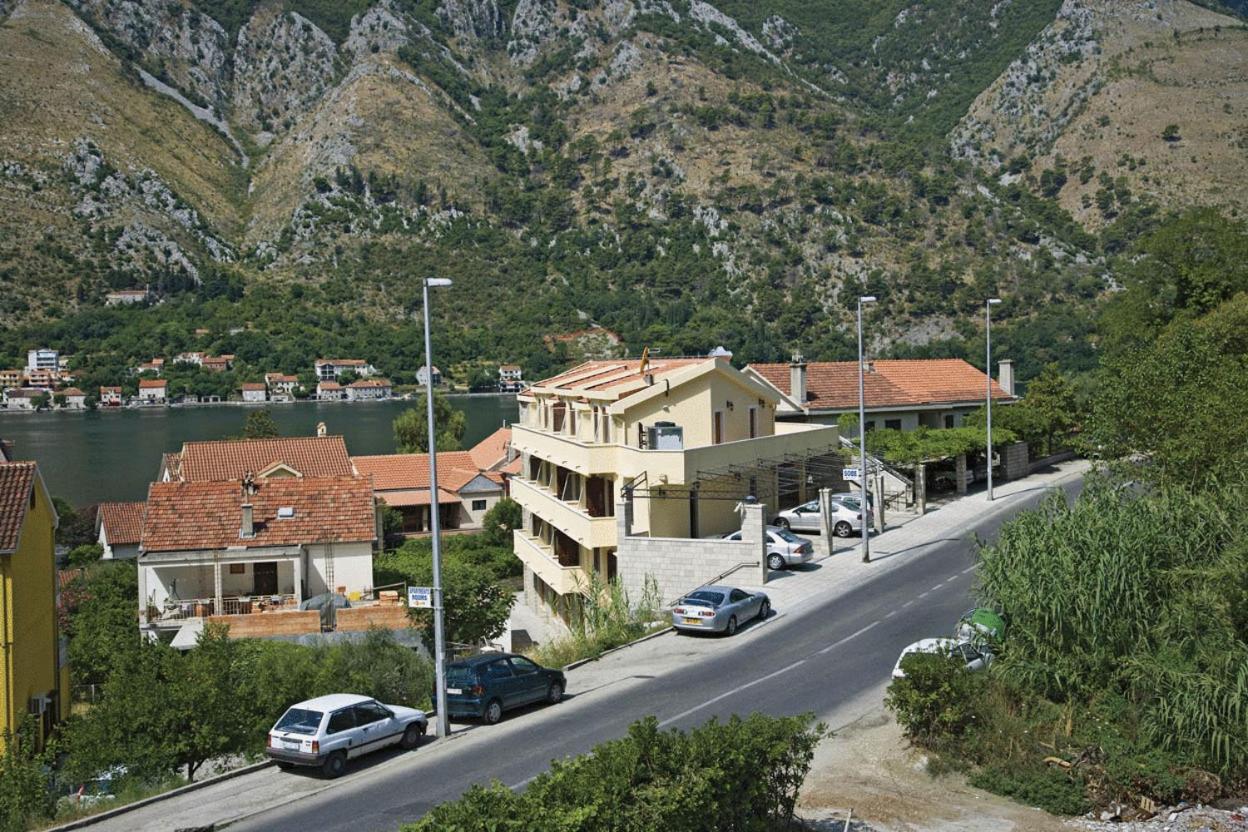 Accommodation Marija 2 Kotor Exterior foto