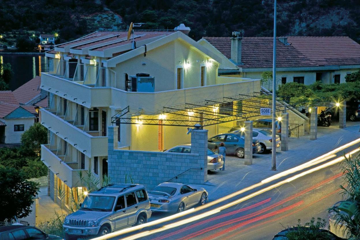 Accommodation Marija 2 Kotor Exterior foto